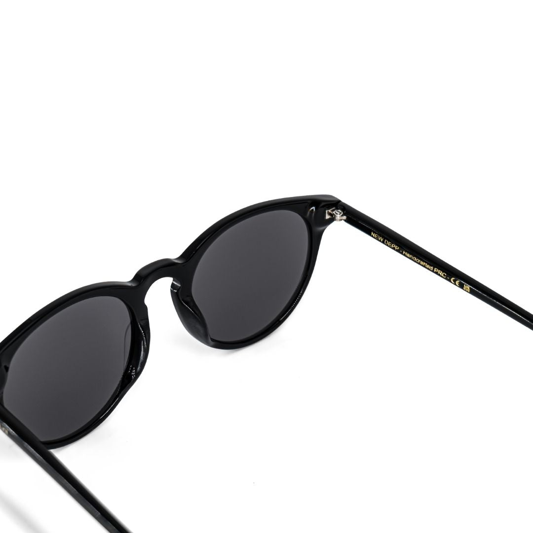 MessyWeekend New Depp Zonnebril (Black Grey)